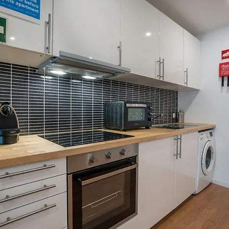 Beautiful Downtown Lägenhet *